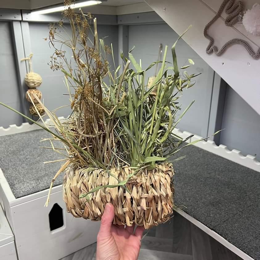 Duo Grass Nest (Double Hay Bomb)