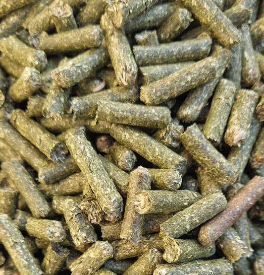 Carrot Top Hay Pellets