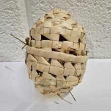 Load image into Gallery viewer, Palm Leaf Egg

