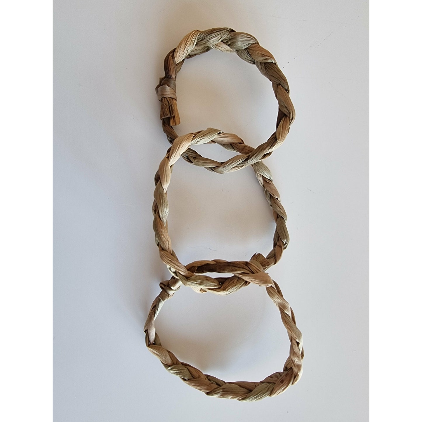 Water Hyacinth Chain